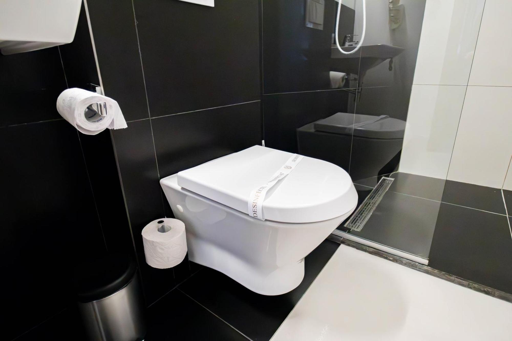 בראשוב Hotel Ottimo מראה חיצוני תמונה