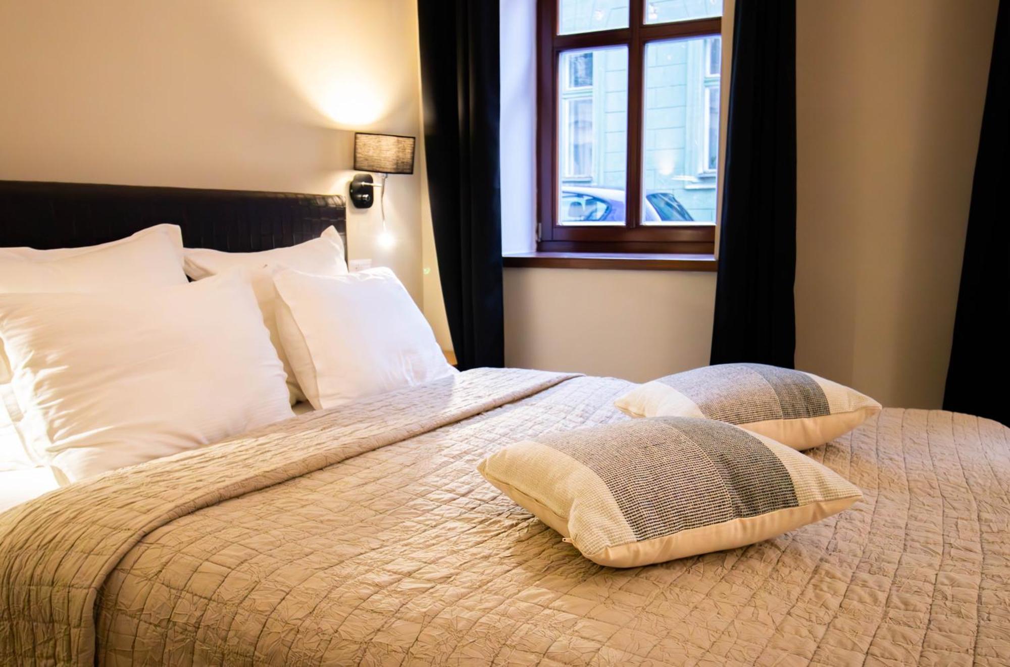 בראשוב Hotel Ottimo מראה חיצוני תמונה