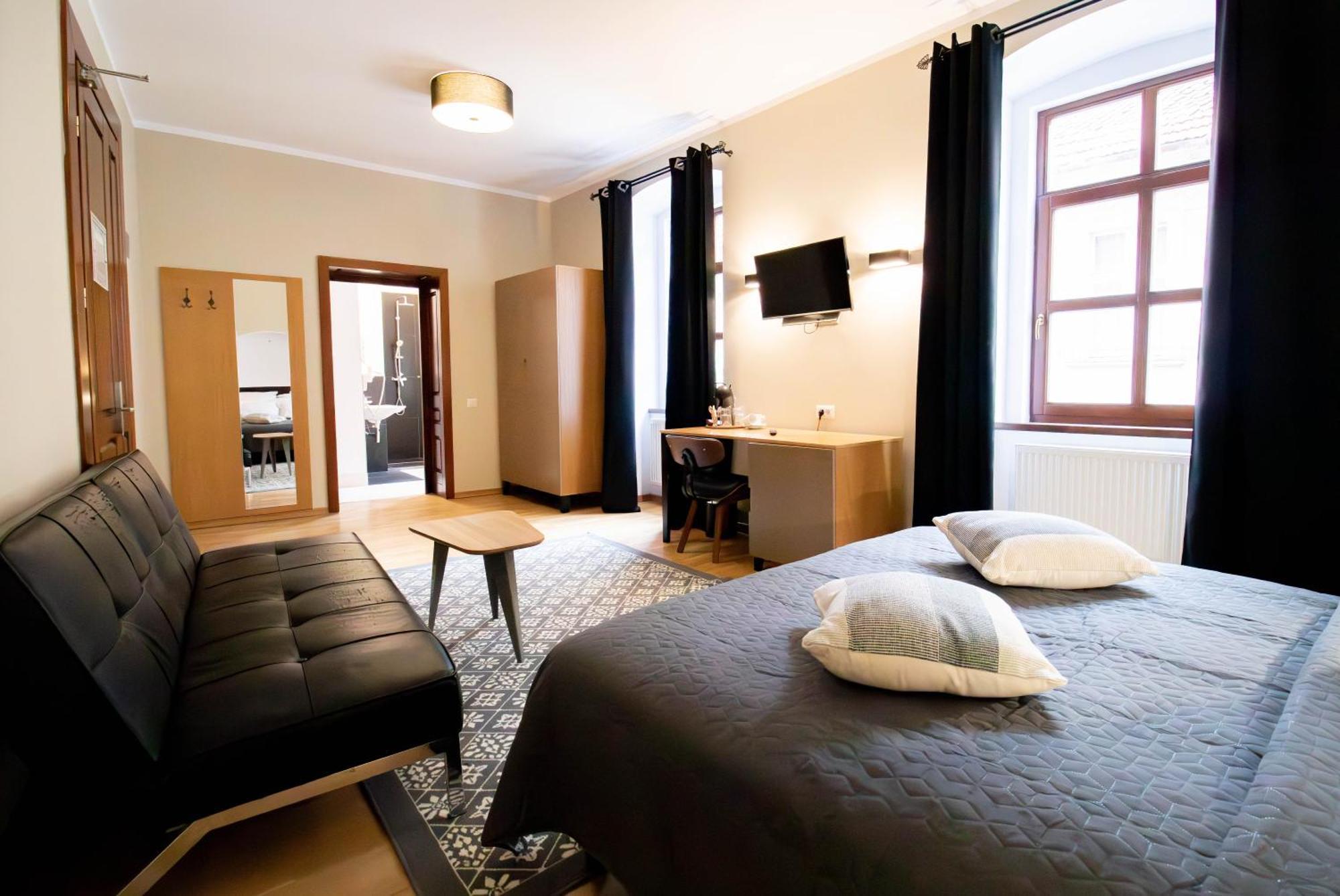 בראשוב Hotel Ottimo מראה חיצוני תמונה