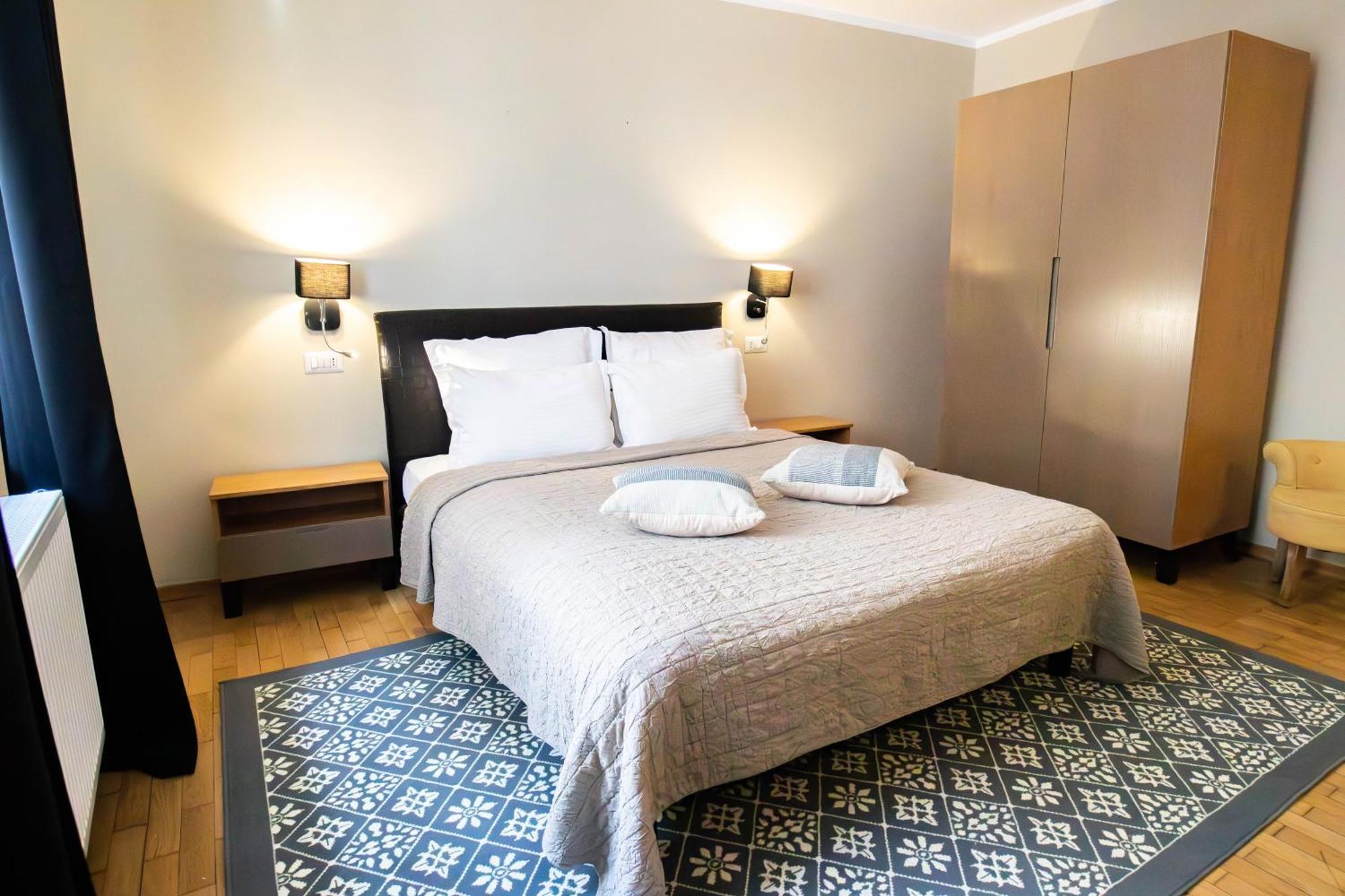 בראשוב Hotel Ottimo מראה חיצוני תמונה
