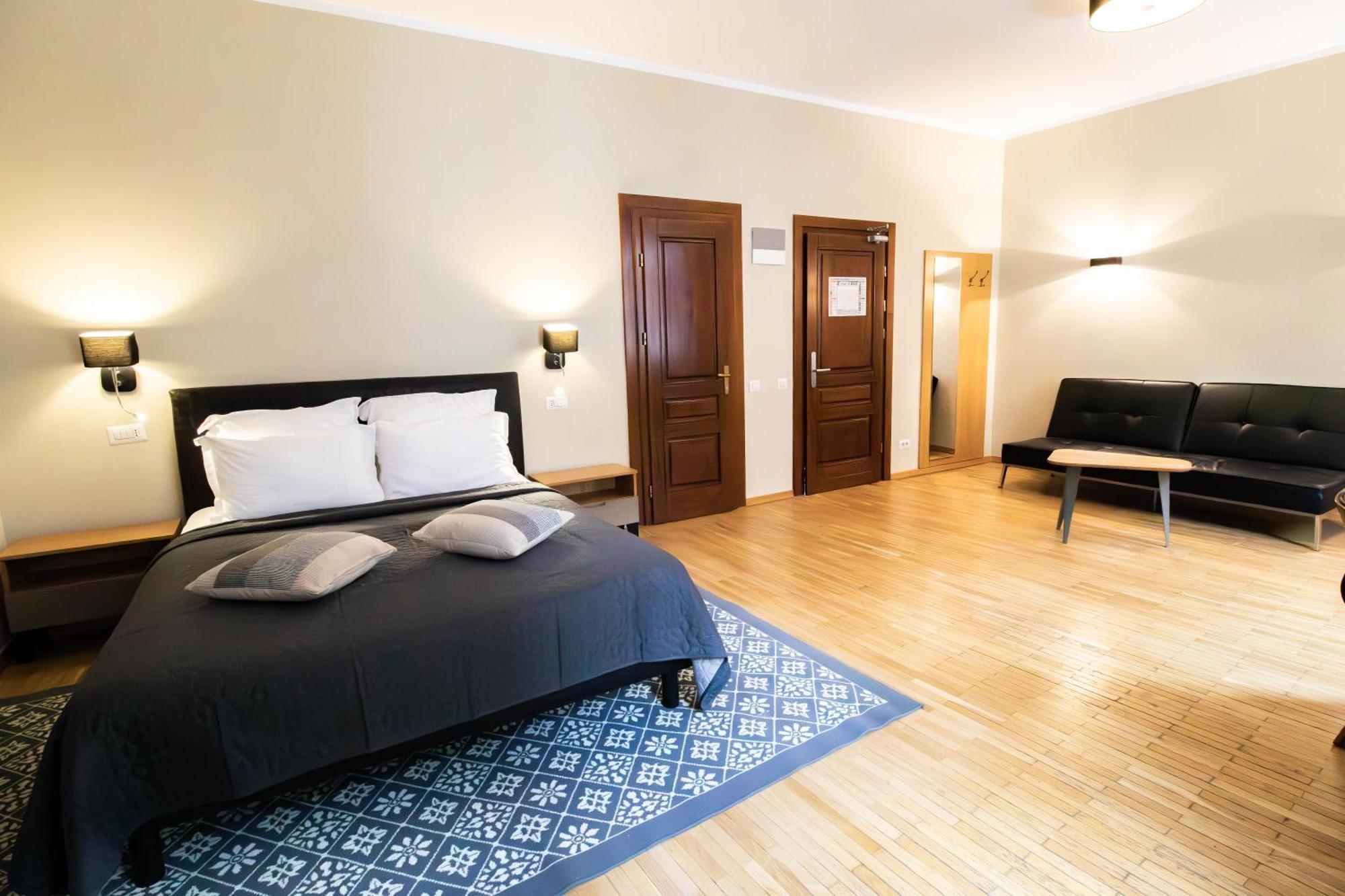 בראשוב Hotel Ottimo מראה חיצוני תמונה